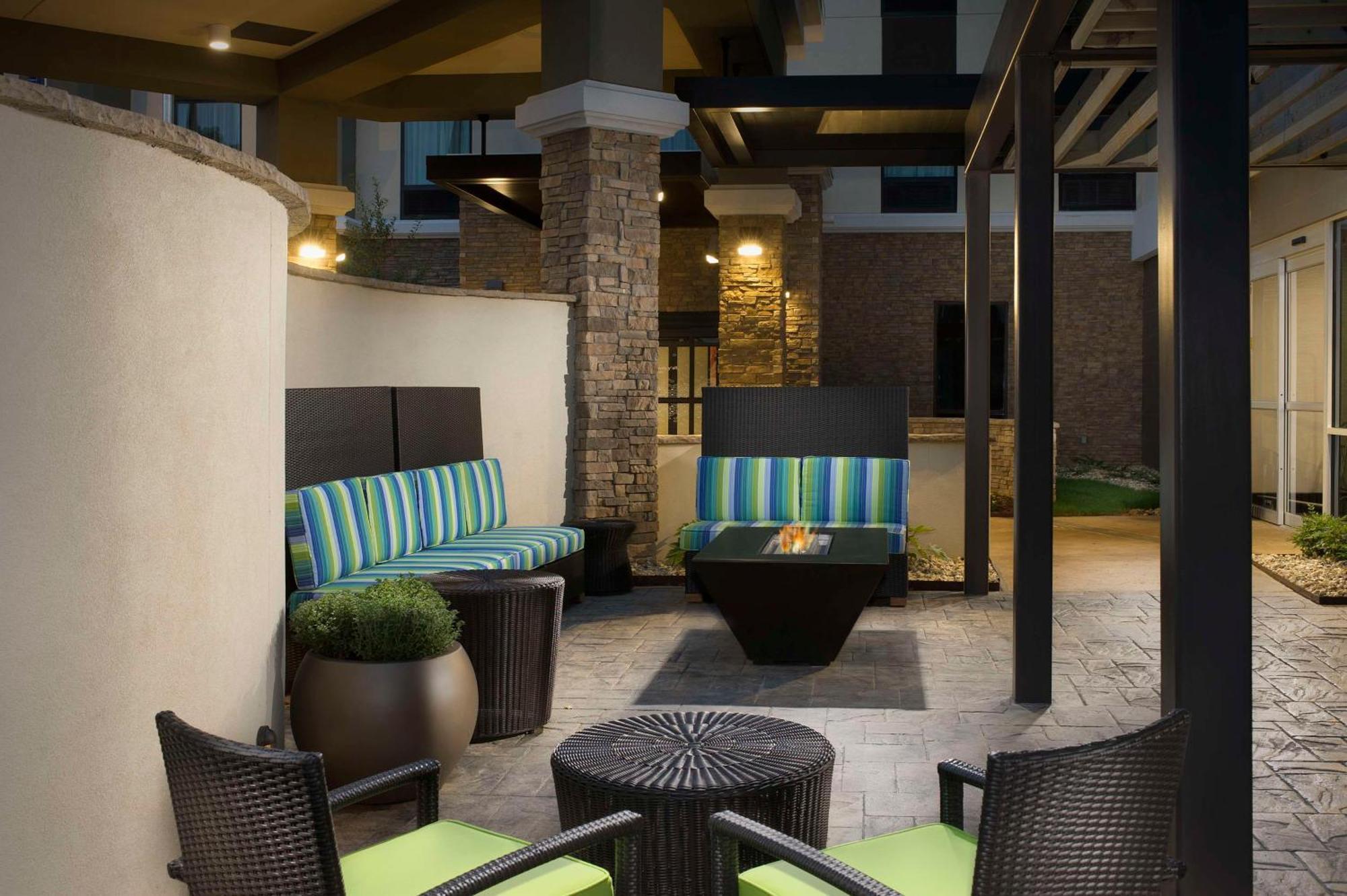 Home2 Suites By Hilton Hattiesburg Exterior foto